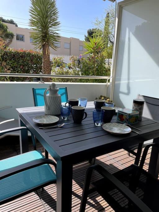 방돌 21 - Tres Agreable Rdc Avec Terrasse Et Parking 아파트 외부 사진
